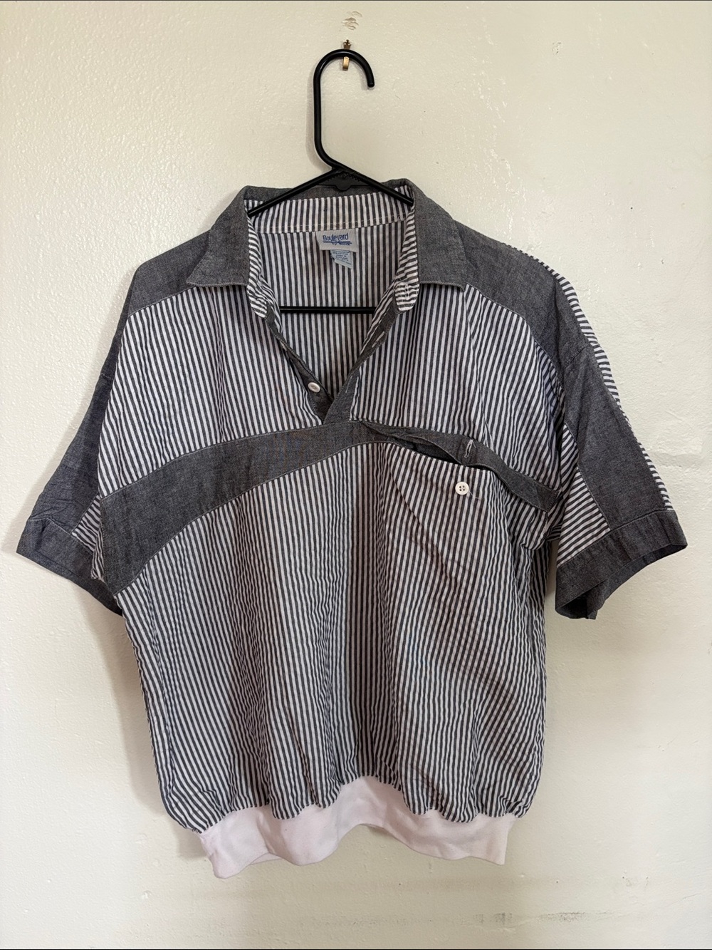 Striped Short-Sleeve Polo Shirt in Black and White